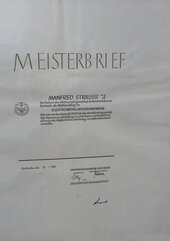 Manfred Strauss, Meister im Elektroinstallateurhandwerk